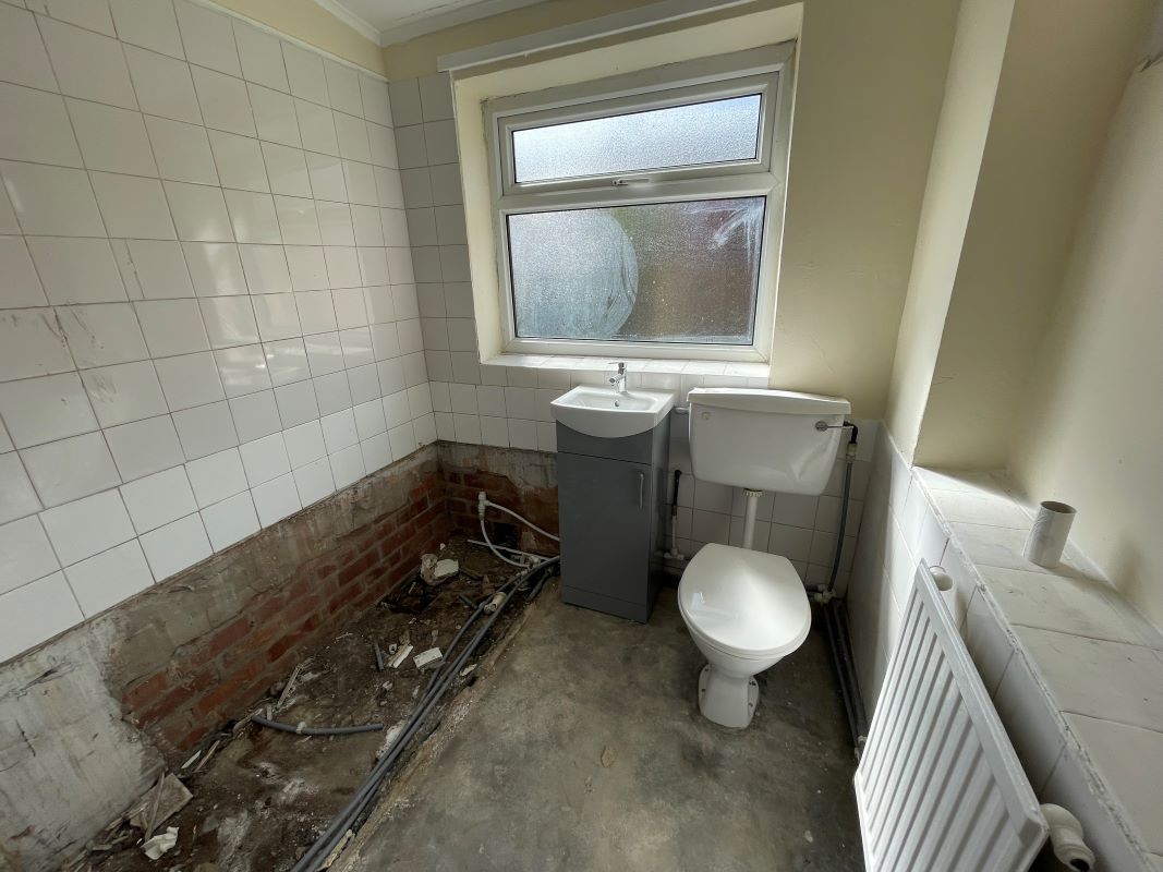 Goldthorpe, Rotherham, South Yorkshire, S63 9HS - Online Auctions