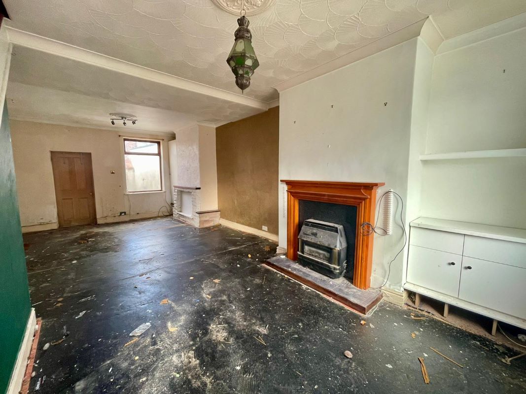 Warrington, Cheshire, WA4 1ES - Online Auctions