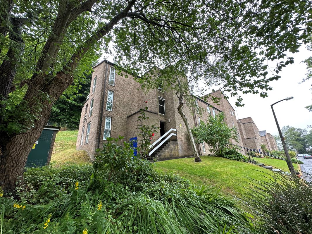 Bradford, West Yorkshire, BD9 4LY - Online Auctions