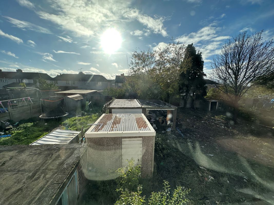 Hampton Road, Dunscroft, Doncaster, South Yorkshire, DN7 4AG - Online Auctions