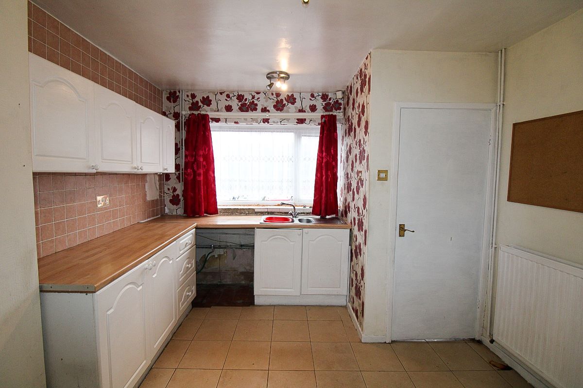 Rotherham, South Yorkshire, S61 3LR - Online Auctions