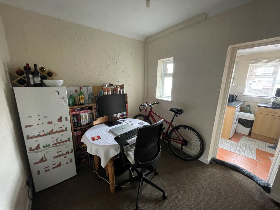 Barnsley, South Yorkshire, S70 1UW - Online Auctions