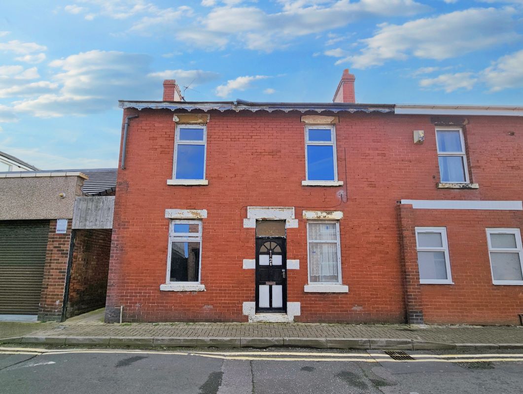 Blackpool, Lancashire, FY1 3JT - Online Auctions