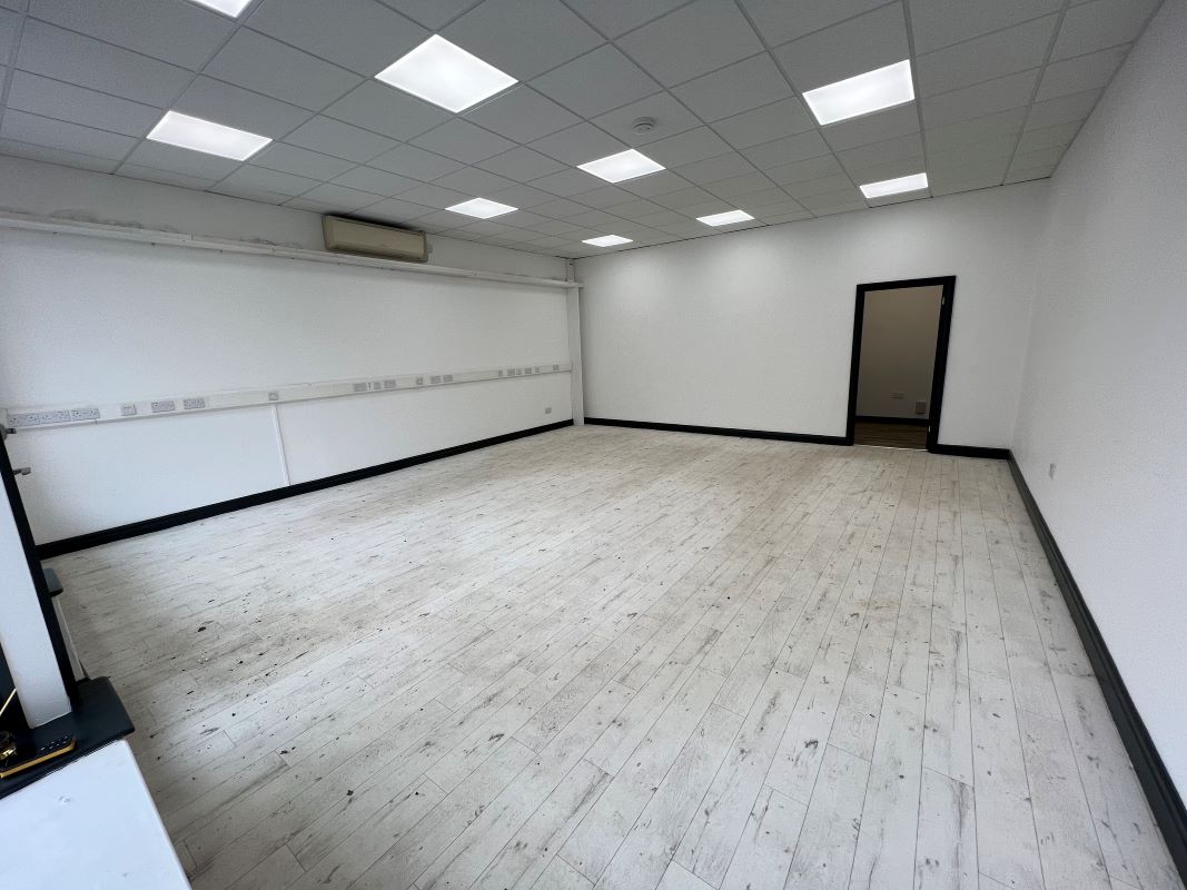 Wellowgate, Grimsby, South Humberside, DN32 0RA - Online Auctions