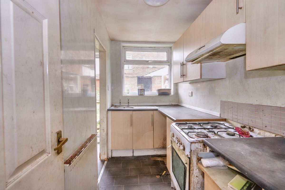 Rensburg Street, Hull, North Humberside, HU9 2NS - Online Auctions