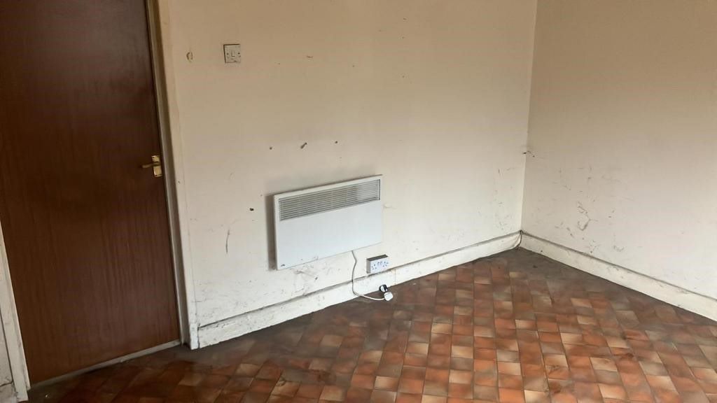 Coventry, West Midlands, CV6 7FQ - Online Auctions