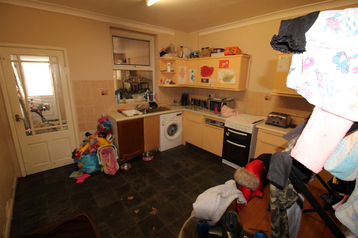 Doncaster, South Yorkshire, DN1 2RZ - Online Auctions