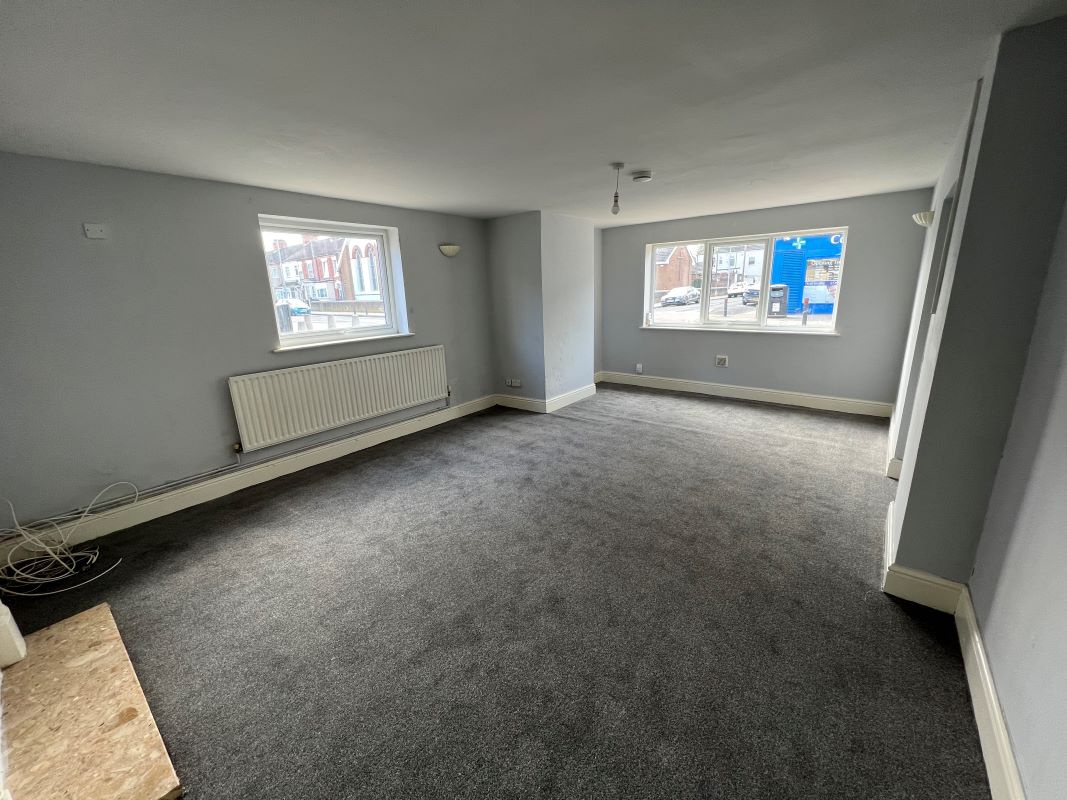 Grimsby, South Humberside, DN32 7JY - Online Auctions