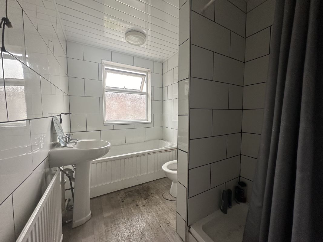Doncaster, South Yorkshire, DN4 0QJ - Online Auctions