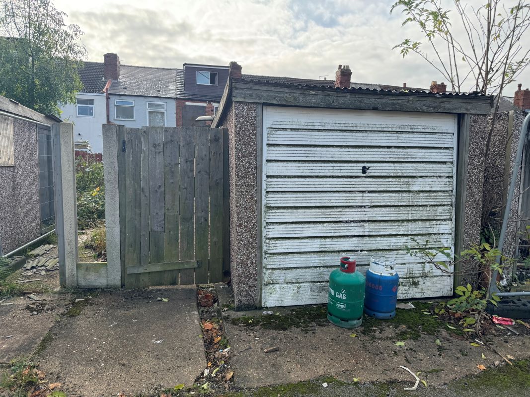 Goldthorpe, Rotherham, South Yorkshire, S63 9NA - Online Auctions