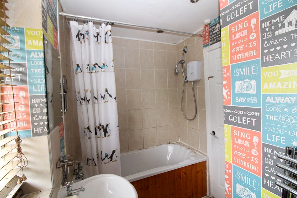 Collindridge Road, Wombwell, Barnsley, South Yorkshire, S73 0JG - Online Auctions