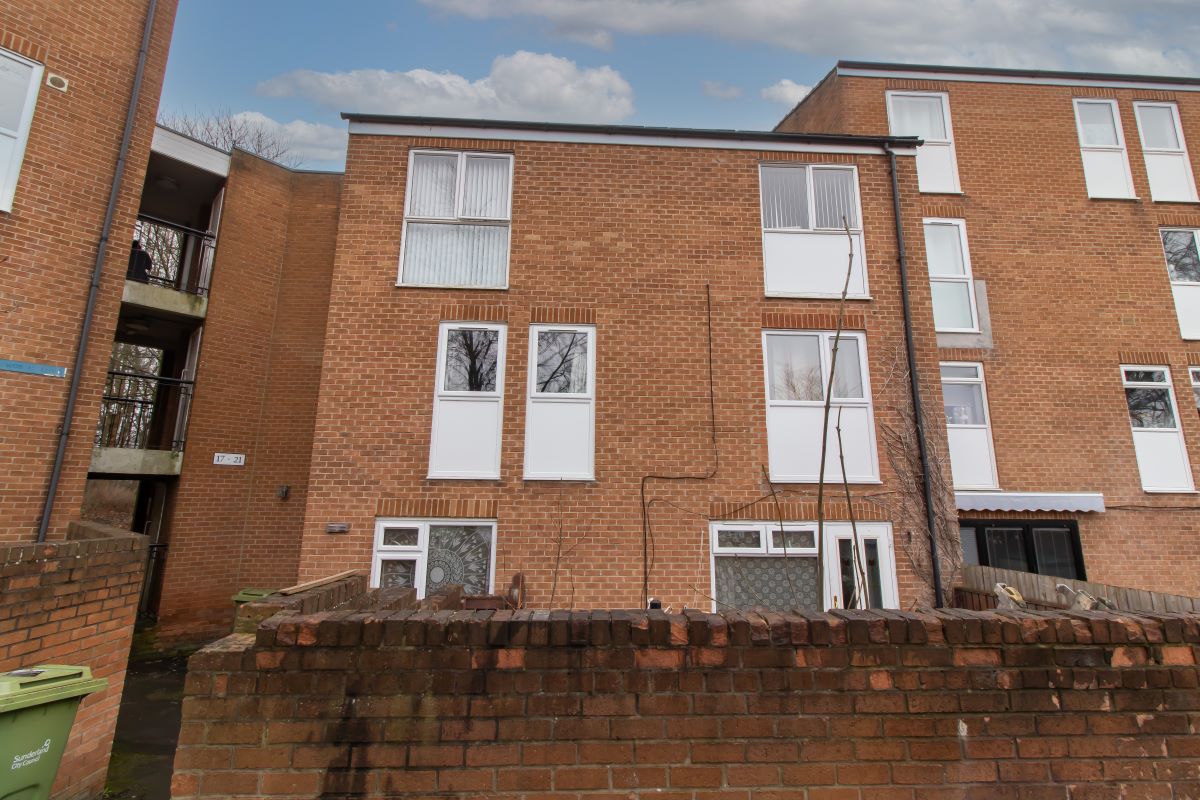 Washington, Tyne And Wear, NE38 0JL - Online Auctions