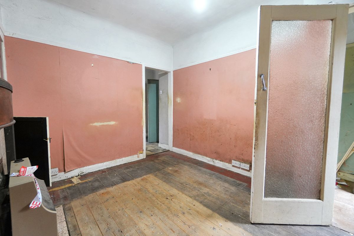 Birkenhead, Merseyside, CH41 9AA - Online Auctions