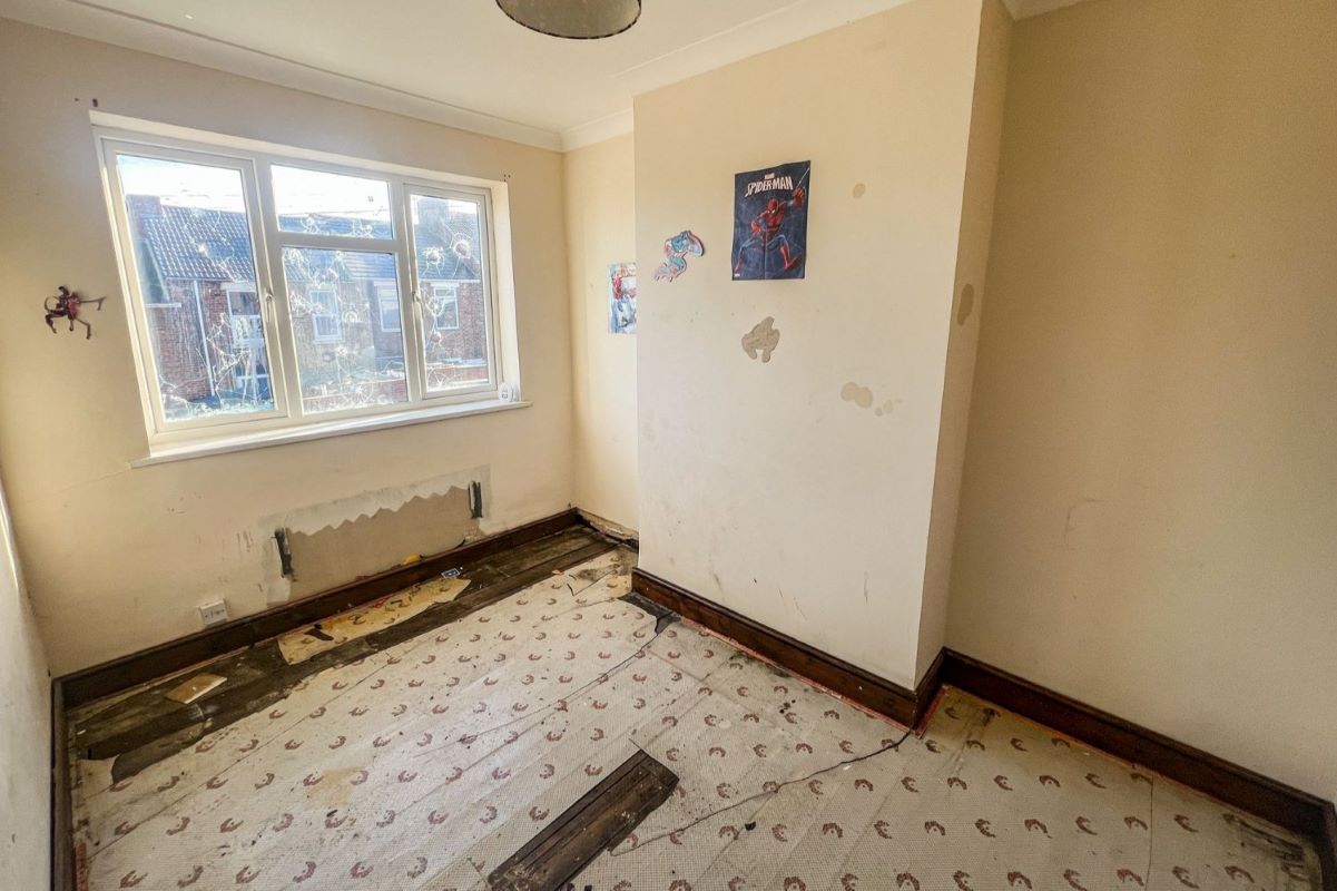Horden, Peterlee, County Durham, SR8 4EL - Online Auctions