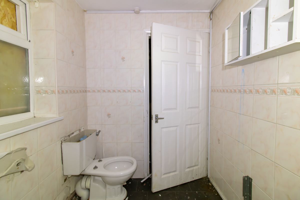Horden, Peterlee, County Durham, SR8 4EL - Online Auctions