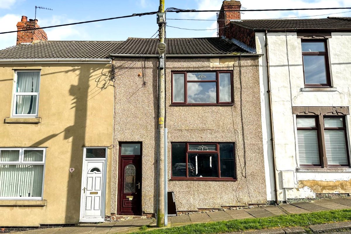 Horden, Peterlee, County Durham, SR8 4EL - Online Auctions