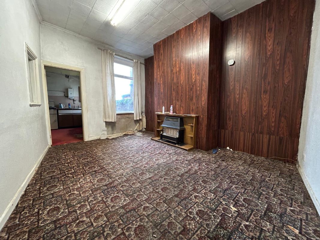 Chorley, Lancashire, PR6 0PY - Online Auctions