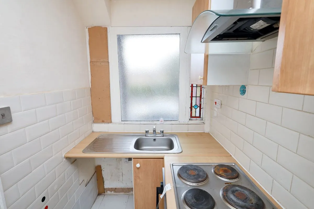 59 Castle Street, Luton, Bedfordshire, LU1 3AG - Online Auctions