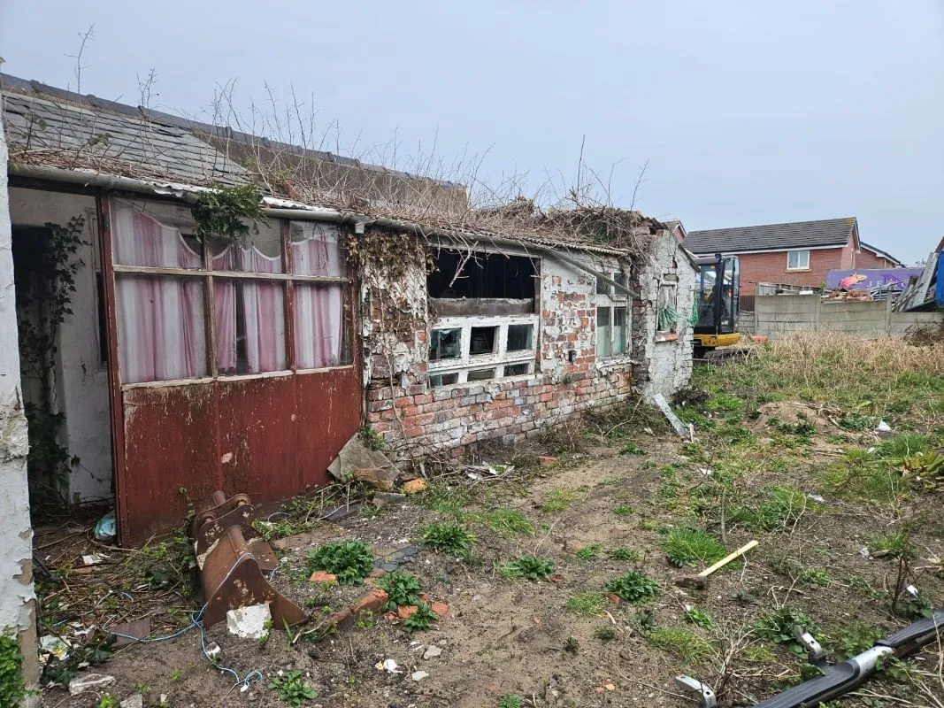 Southport, Merseyside, PR9 7BQ - Online Auctions