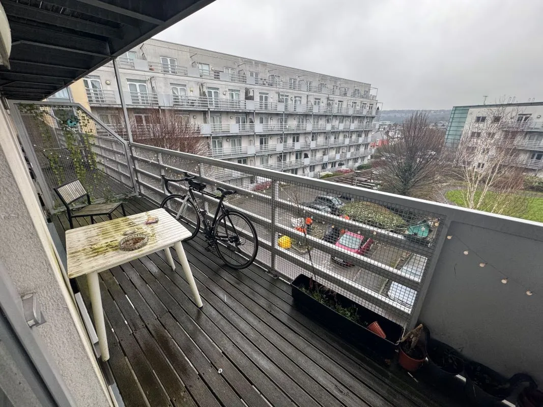 323 Bramall Lane, Sheffield, South Yorkshire, S2 4RQ - Online Auctions
