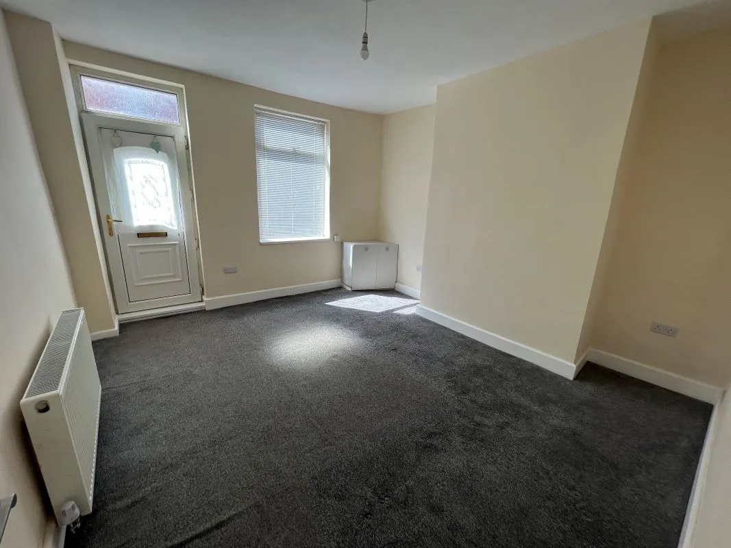 Goldthorpe, Rotherham, South Yorkshire, S63 9HN - Online Auctions