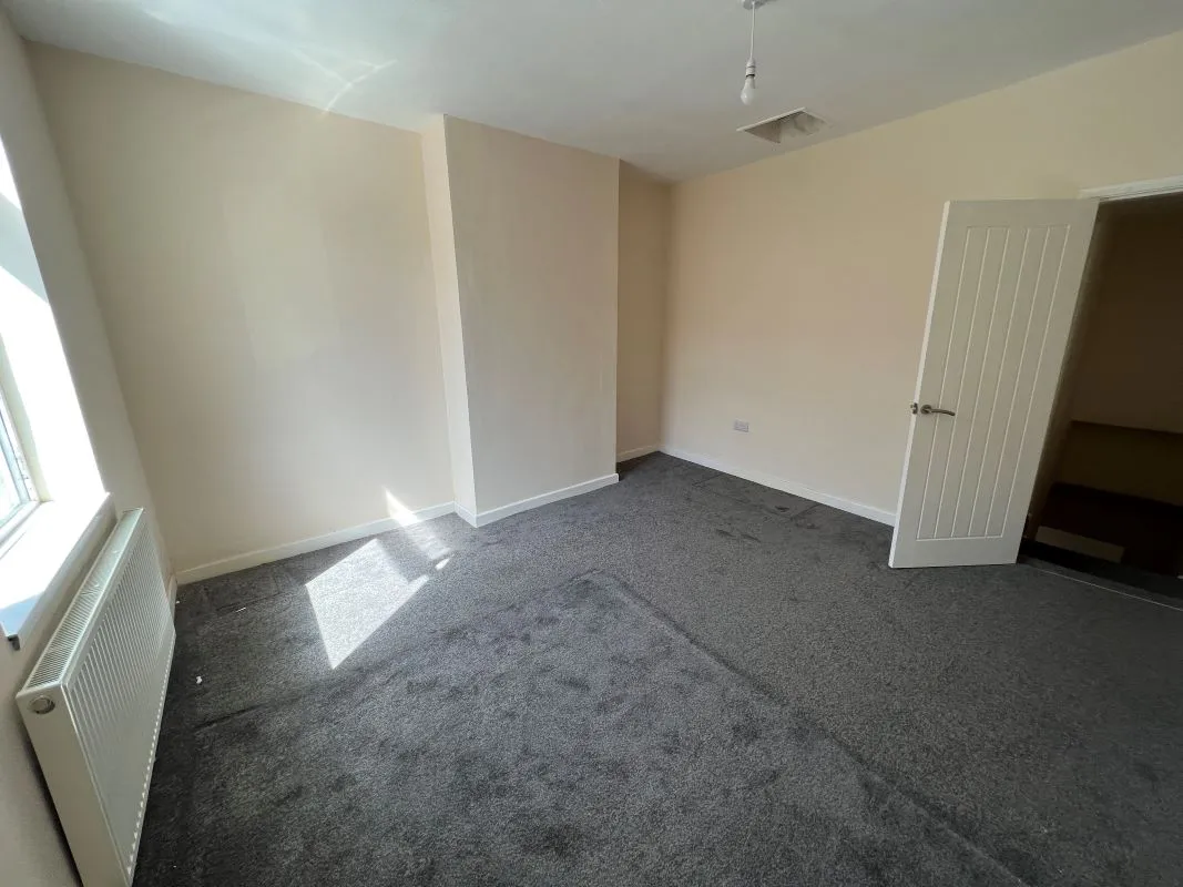 Goldthorpe, Rotherham, South Yorkshire, S63 9HN - Online Auctions