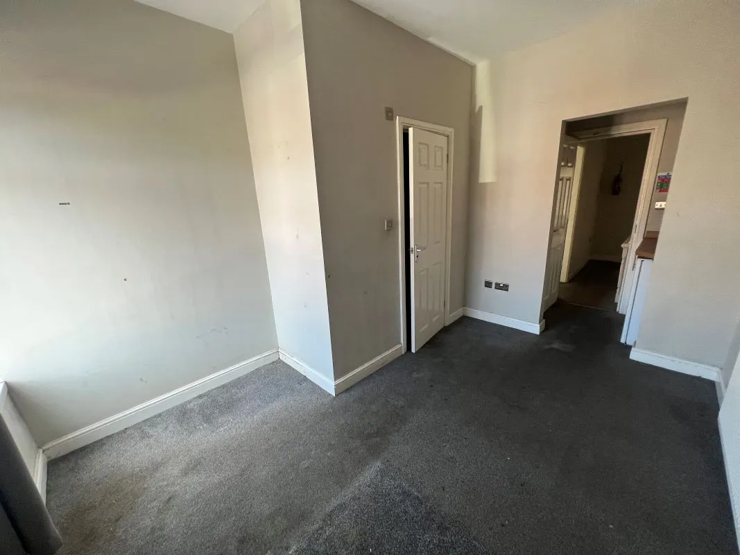 Doncaster, South Yorkshire, DN2 4BN - Online Auctions