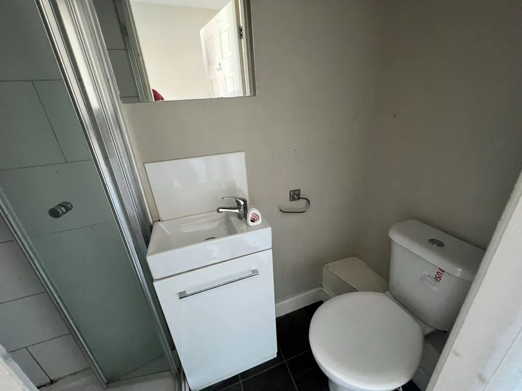 Doncaster, South Yorkshire, DN2 4BN - Online Auctions