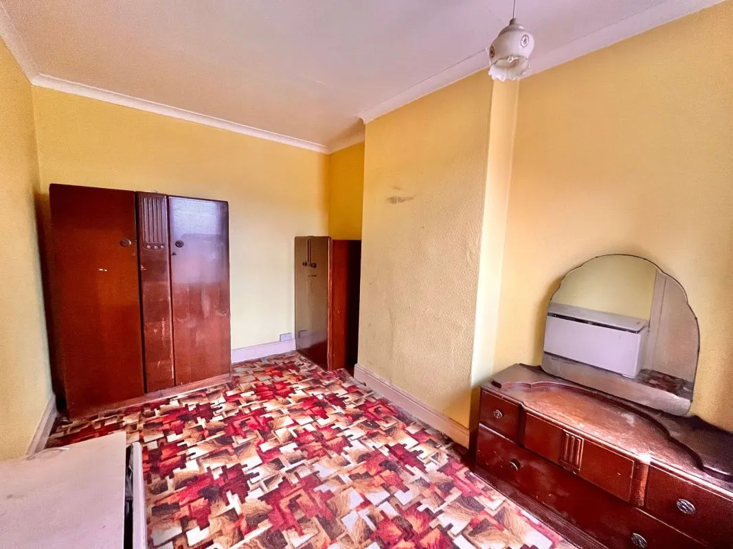 Doncaster, South Yorkshire, DN4 8AG - Online Auctions