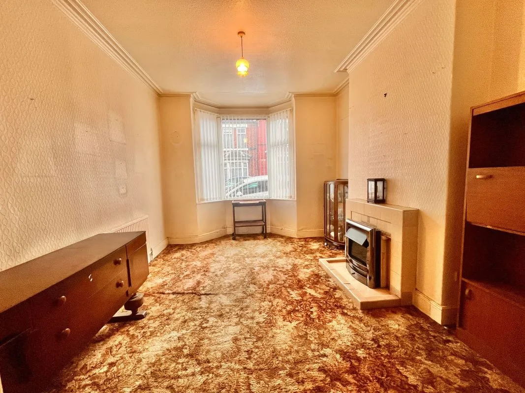 Doncaster, South Yorkshire, DN4 8AG - Online Auctions