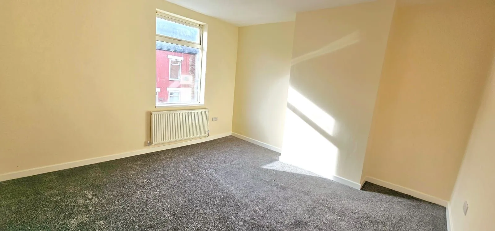 Goldthorpe, Rotherham, South Yorkshire, S63 9HN - Online Auctions