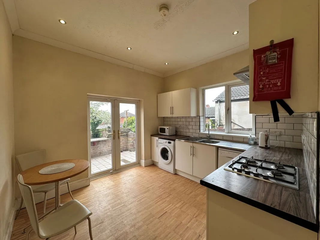 Doncaster, South Yorkshire, DN4 0RD - Online Auctions
