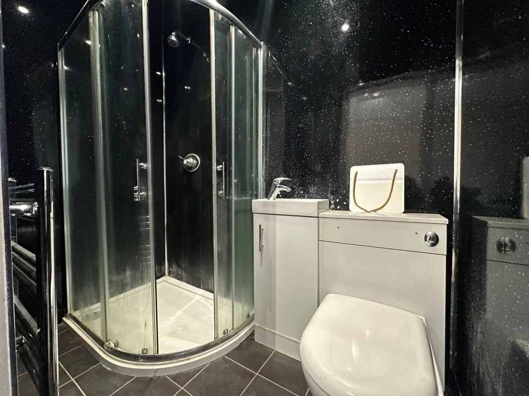 Doncaster, South Yorkshire, DN4 0RD - Online Auctions