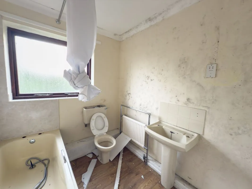 Peterlee, County Durham, SR8 5JN - Online Auctions