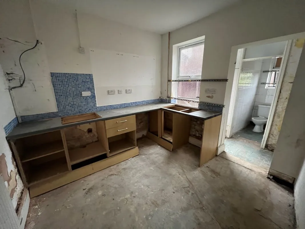 Goldthorpe, Rotherham, South Yorkshire, S63 9HP - Online Auctions