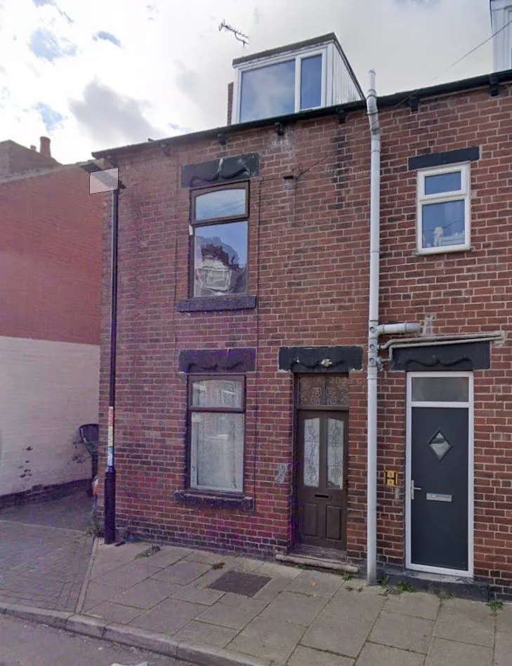 Royston, Barnsley, South Yorkshire, S71 4QF - Online Auctions
