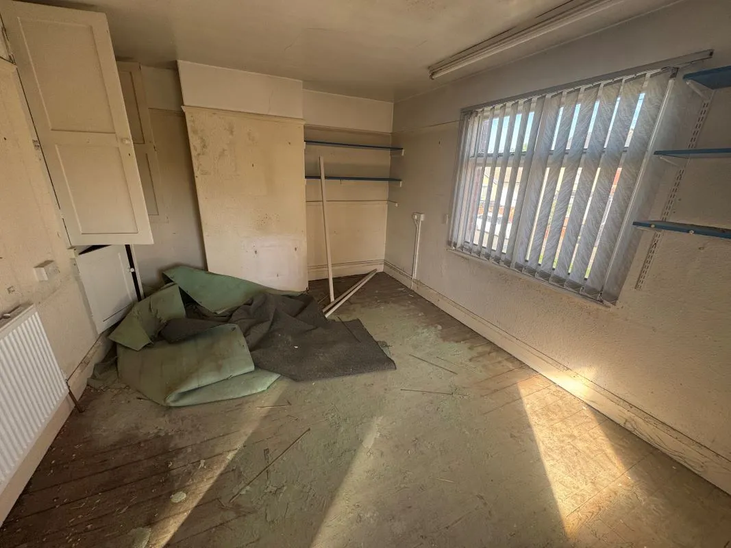 Doncaster, South Yorkshire, DN4 9DT - Online Auctions