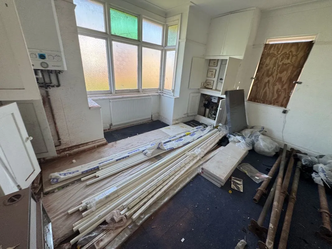 Doncaster, South Yorkshire, DN4 9DT - Online Auctions