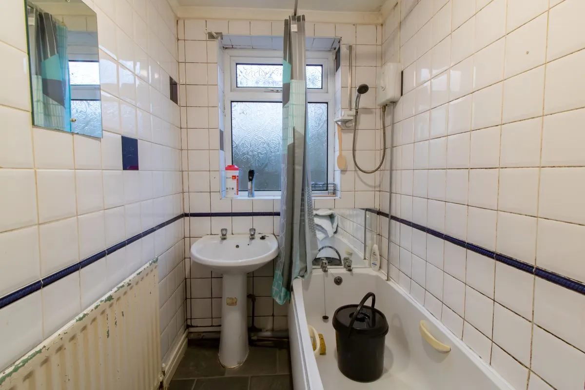 Chopwell, Newcastle upon Tyne, Tyne and Wear, NE17 7DH - Online Auctions