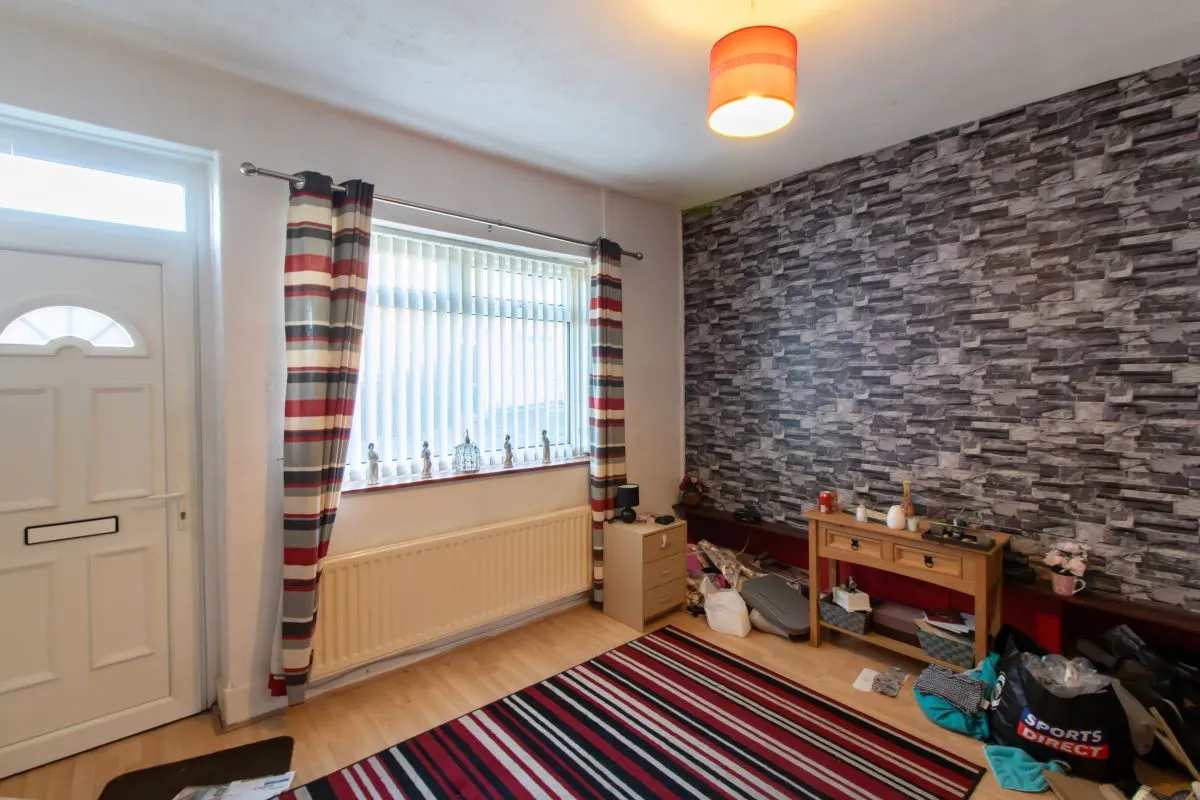 Chopwell, Newcastle upon Tyne, Tyne and Wear, NE17 7DH - Online Auctions