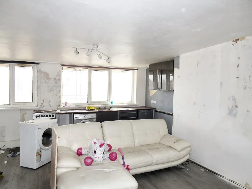 18 Seafield Road, Blackpool, Lancashire, FY1 2LS - Online Auctions