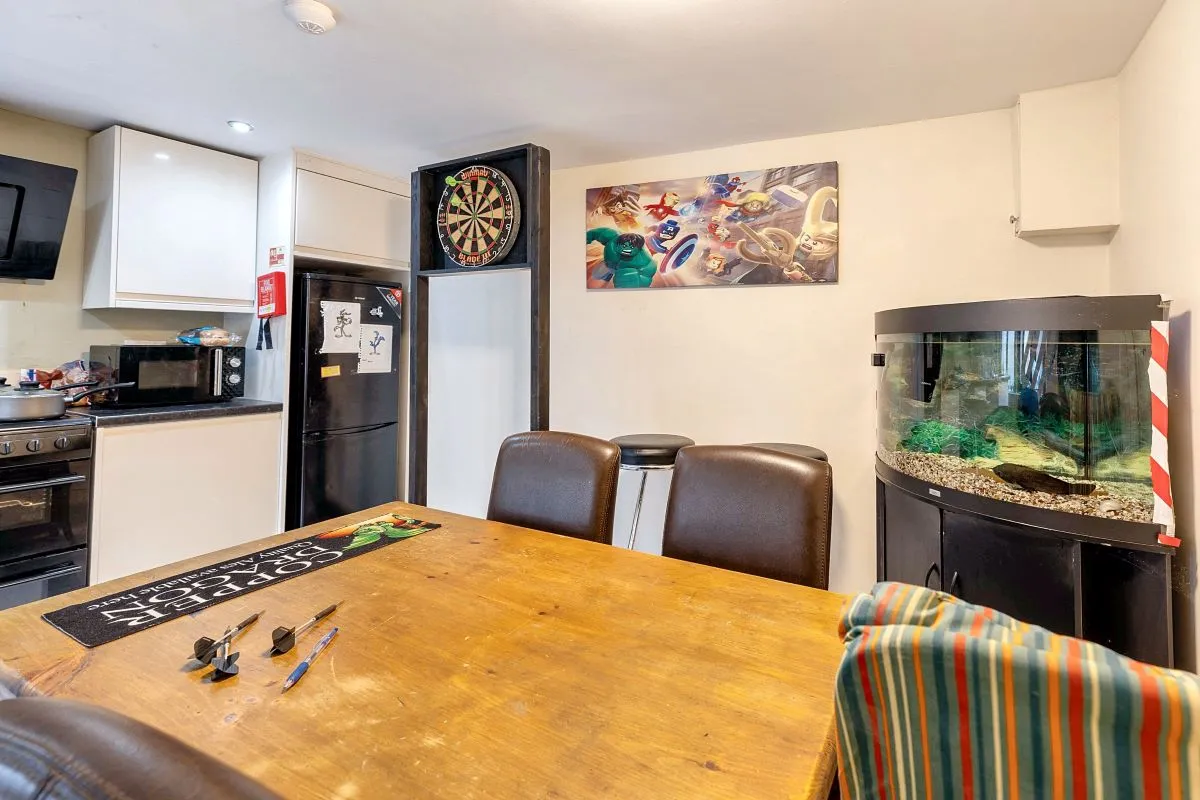 Rossendale, Lancashire, BB4 9JR - Online Auctions