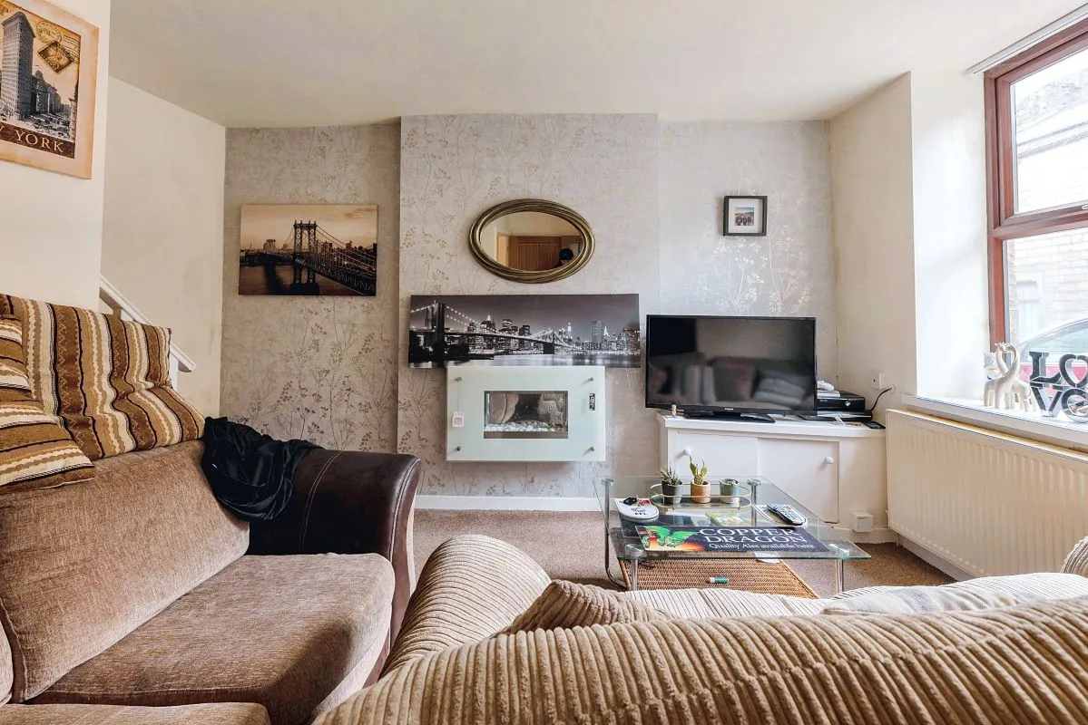 Rossendale, Lancashire, BB4 9JR - Online Auctions