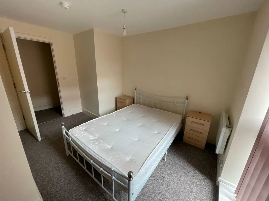 Smithfield Apartments, Sheffield, South Yorkshire, S1 4EY - Online Auctions