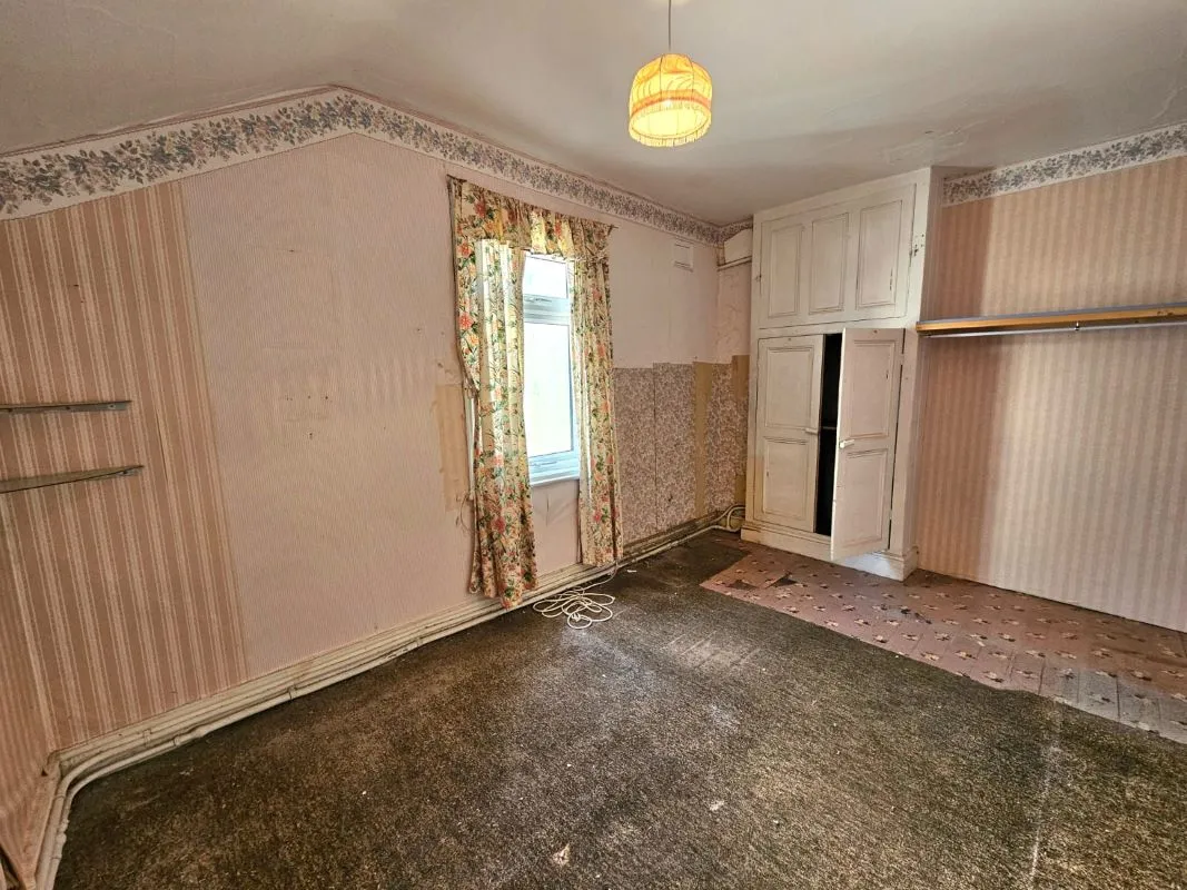 Blackpool, Lancashire, FY1 6DA - Online Auctions