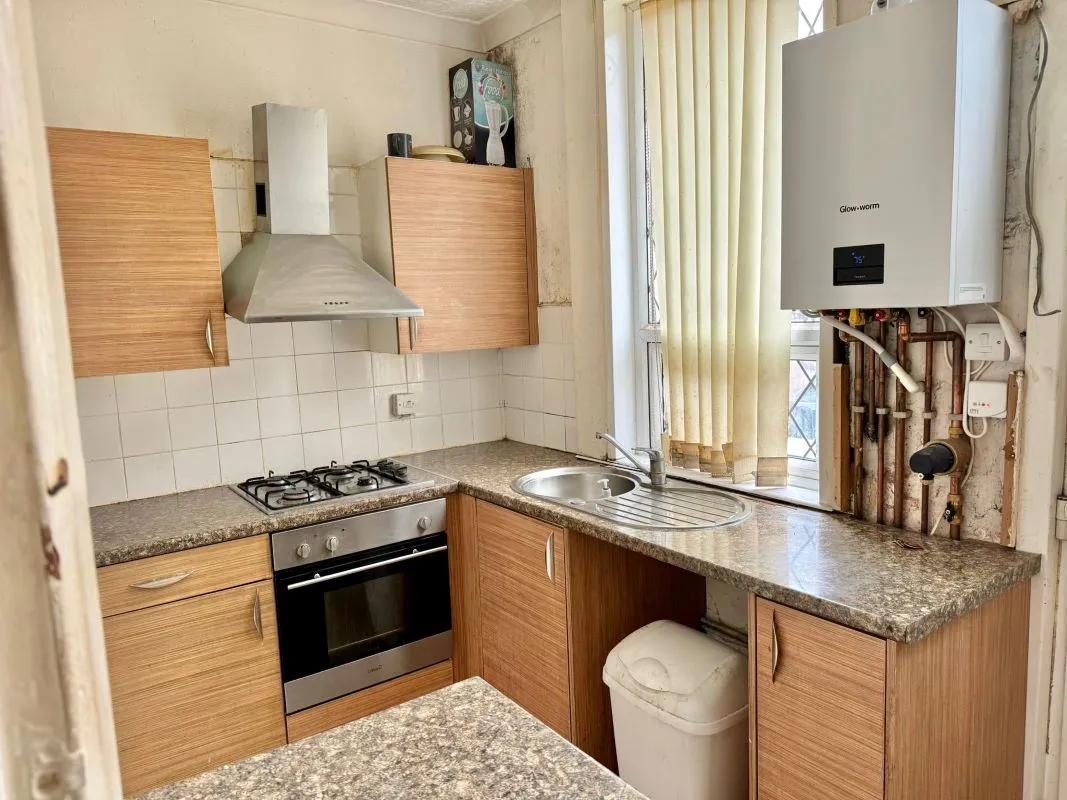 Leeds, West Yorkshire, LS9 9BT - Online Auctions
