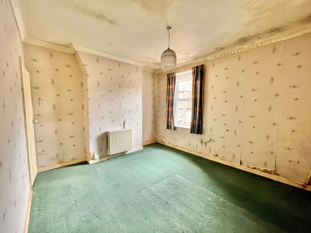Barnsley, South Yorkshire, S70 4PH - Online Auctions