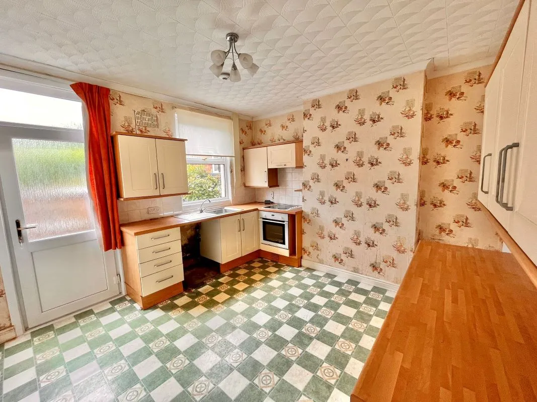 Barnsley, South Yorkshire, S70 4PH - Online Auctions