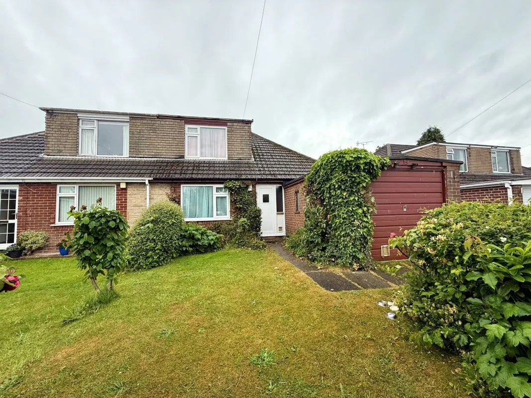 Aston, Sheffield, South Yorkshire, S26 2BW - Online Auctions