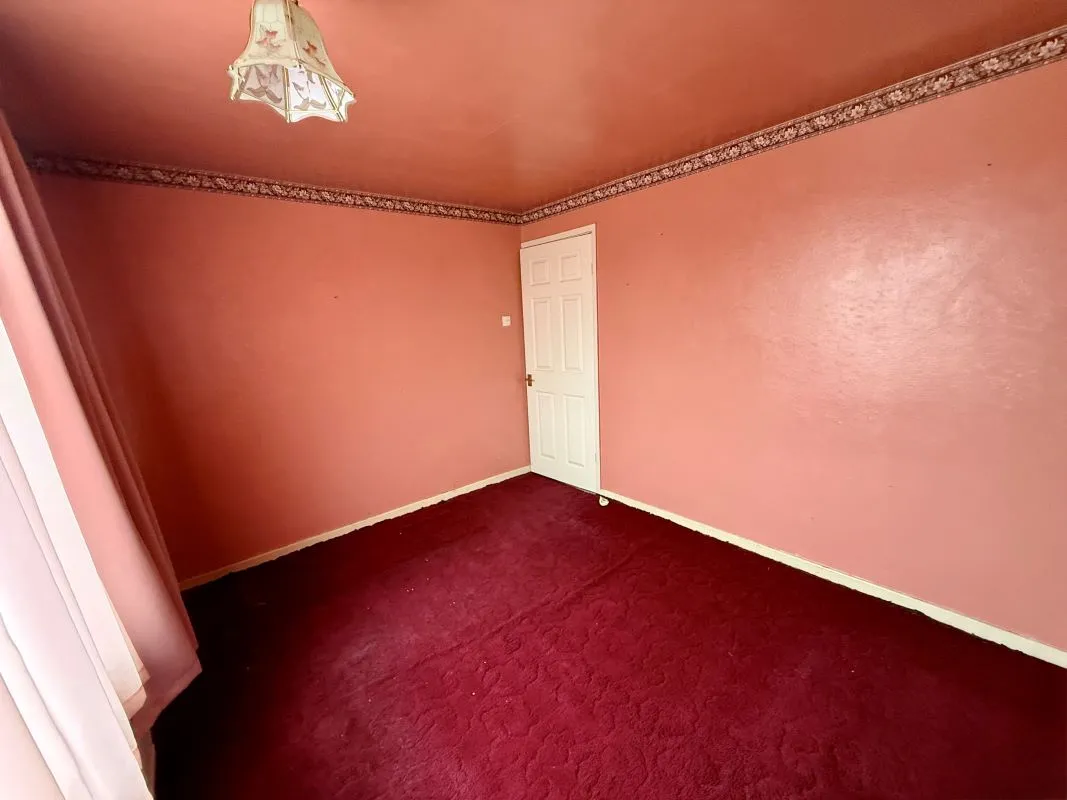 Aston, Sheffield, South Yorkshire, S26 2BW - Online Auctions